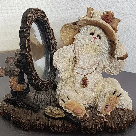 Boyds Bears The Purrstone Collection Purrcilla Prissybuns Ready for my Closeup - Picture 15 of 16